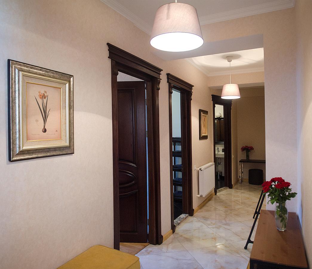 Tiflislux Apartment - Old City Philarmonic 외부 사진