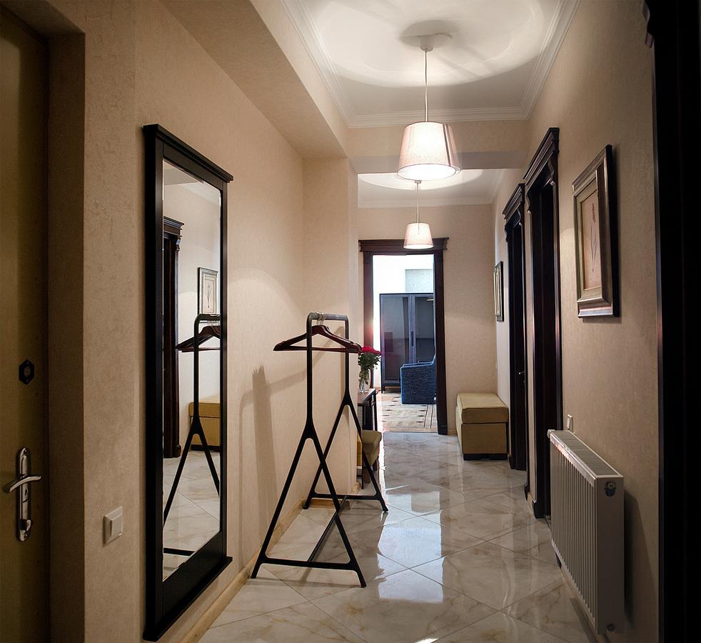 Tiflislux Apartment - Old City Philarmonic 외부 사진