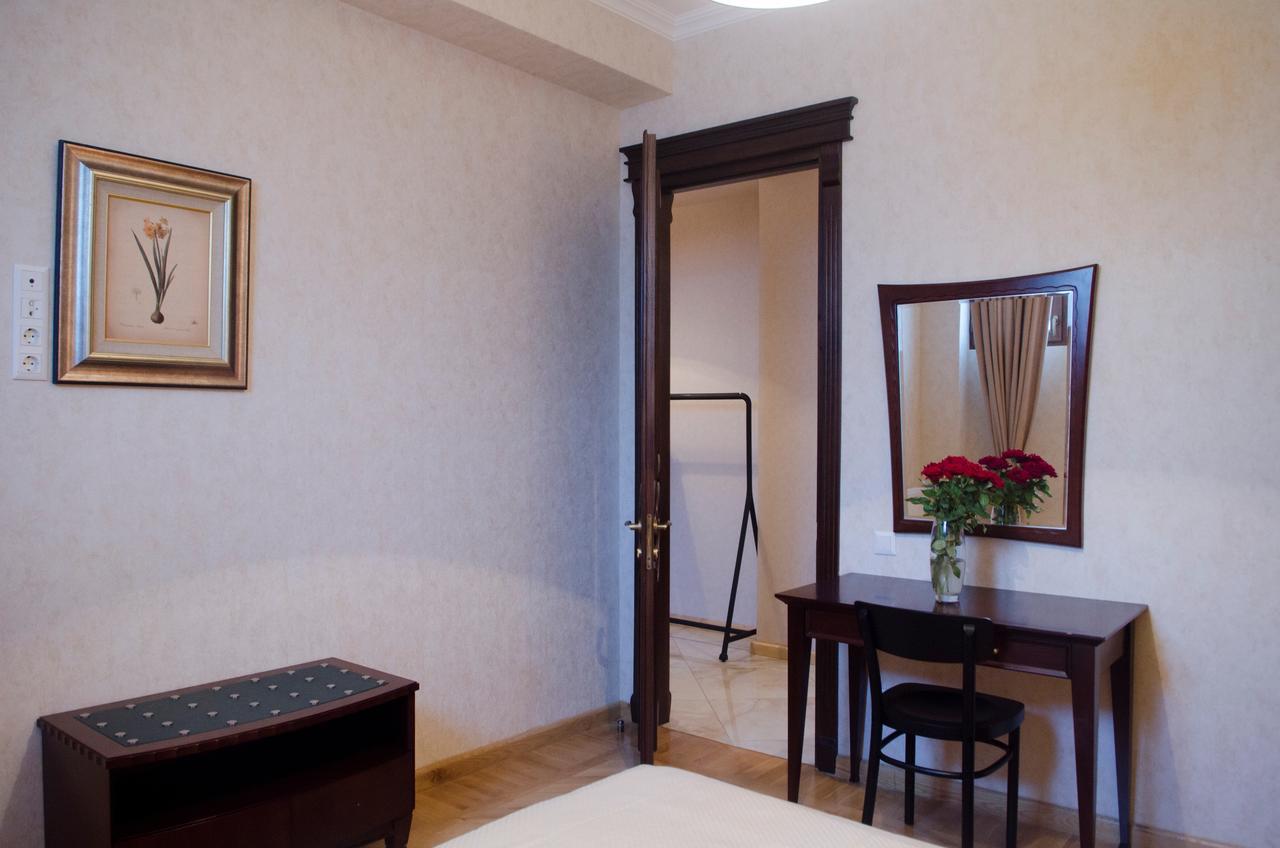 Tiflislux Apartment - Old City Philarmonic 외부 사진