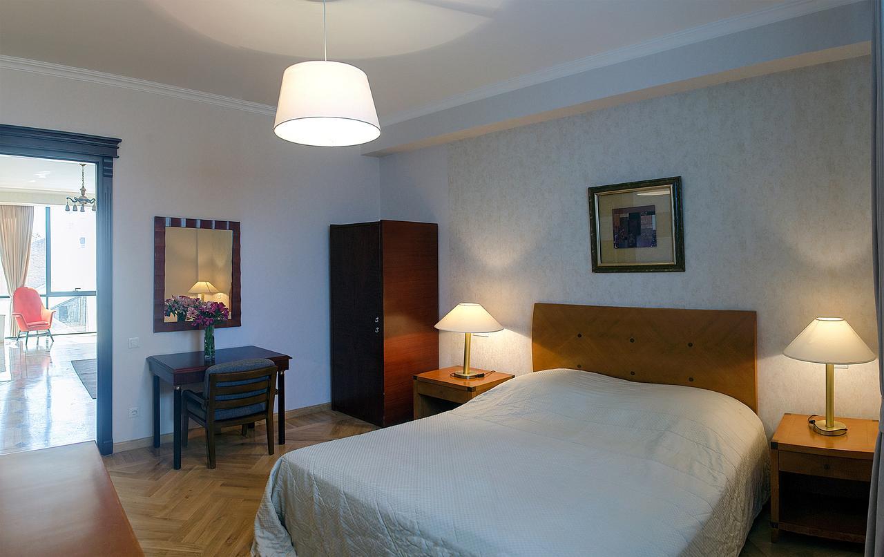 Tiflislux Apartment - Old City Philarmonic 외부 사진